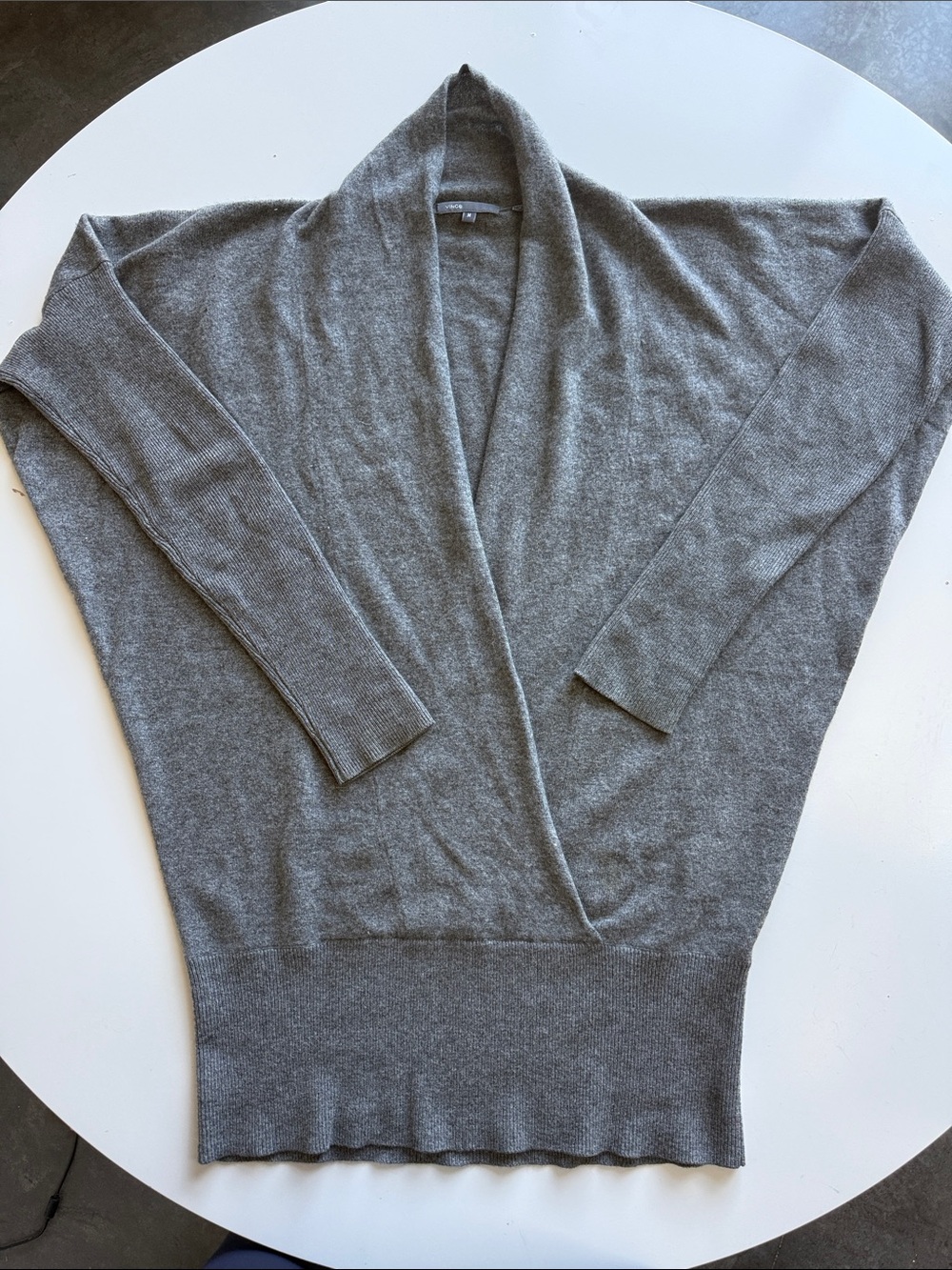 Vince 100% Cashmere Dolman Tunic Sweater Gray M